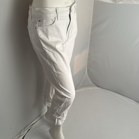Not Your Daughter’s Jeans NYDJ Dayla cuffed capri white jeans - Picture 3 of 14